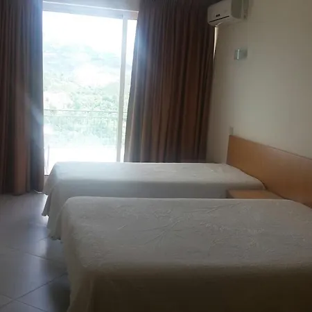 Refugio Do Geres Bed & Breakfast